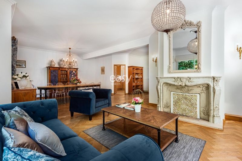 Shooting location featuring vintage wooden flooring and an ancient fireplace setting